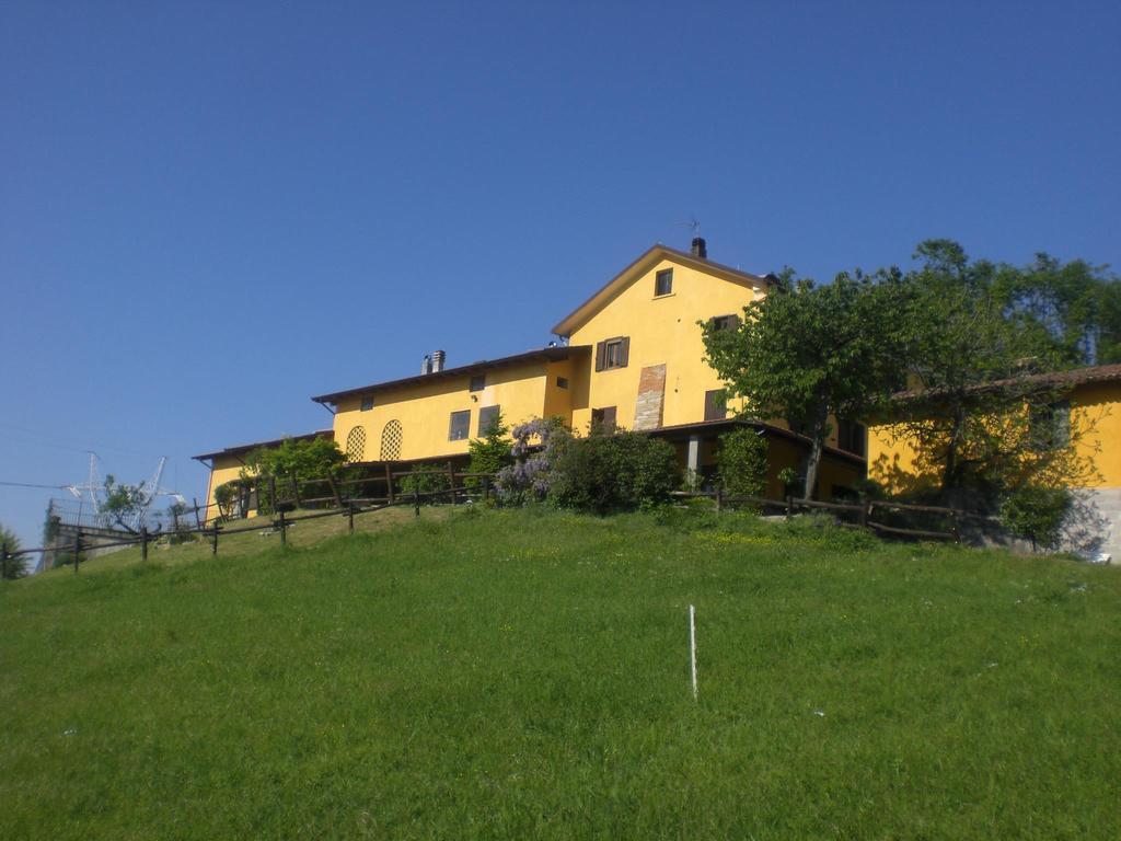 Agriturismo Le Piagge Ponzone ภายนอก รูปภาพ